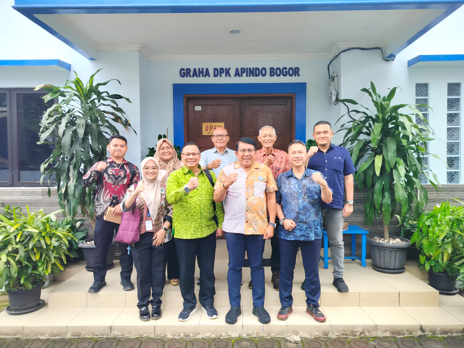 Pertemuan dengan Manajemen PT.Garda Cipta Sentosa (GCS) dan Manajemen PT.Macroprima Panganutama (Cimory Group).